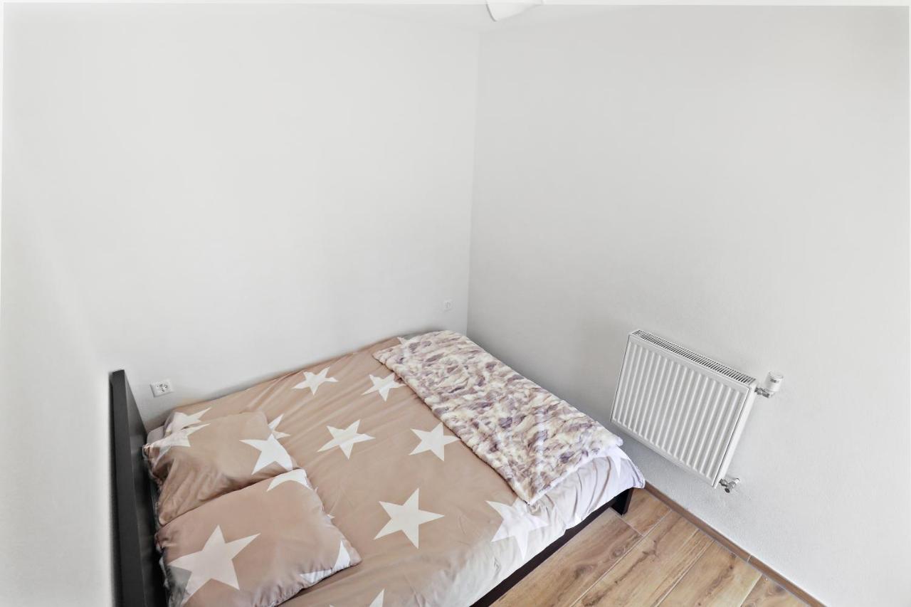 Appartement Cosy Et Renove Au Coeur De La Station クラン エクステリア 写真
